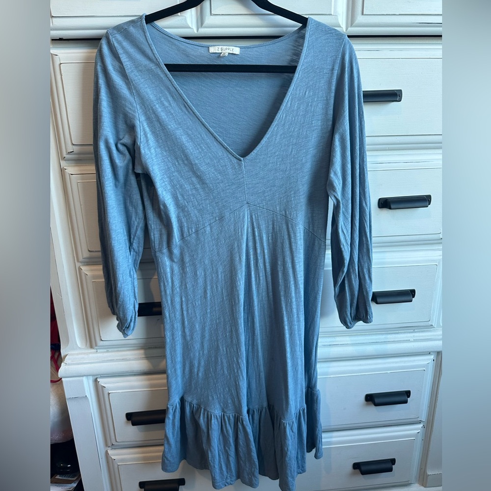 blue long sleeve dress